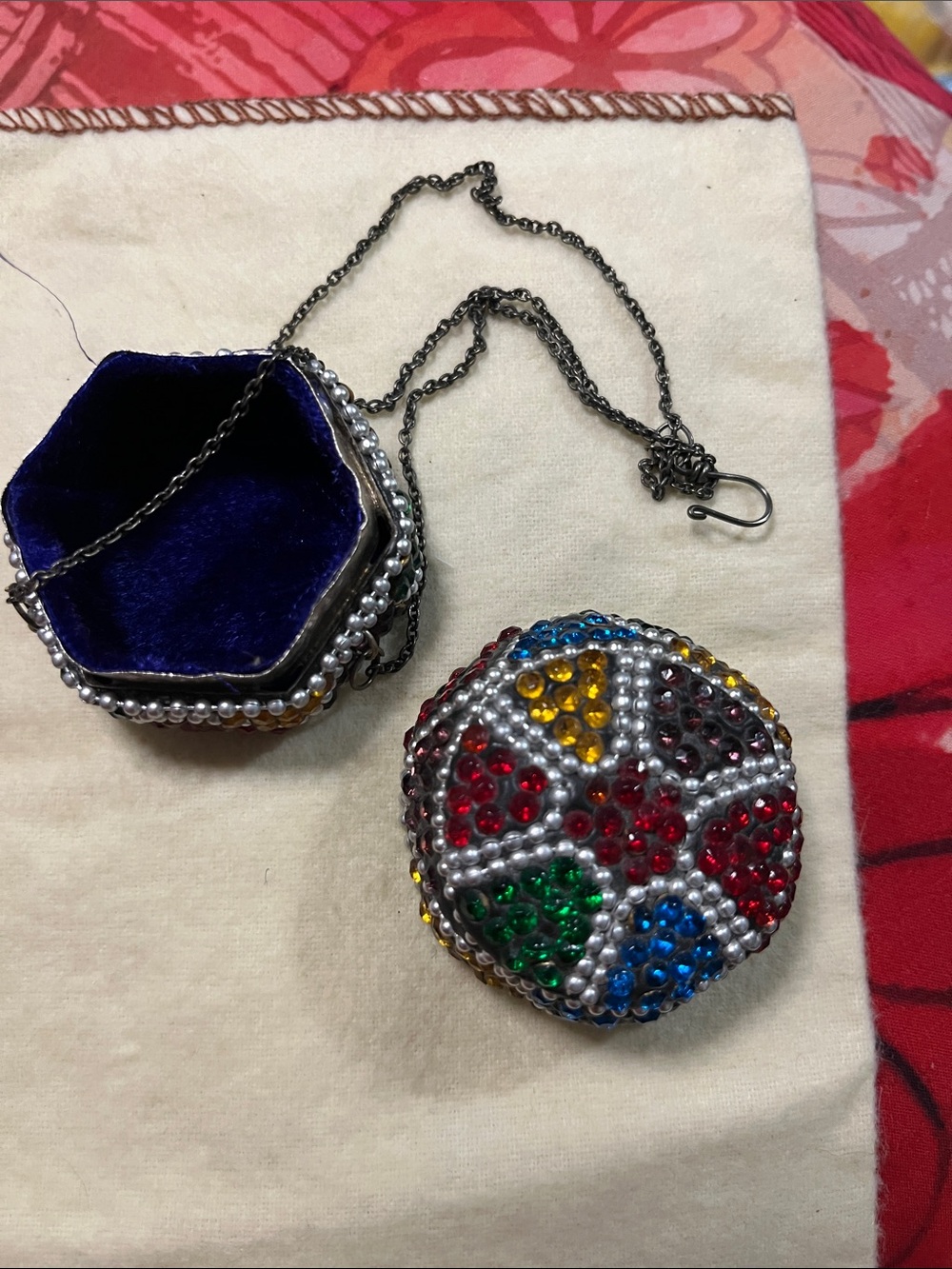 Antique Multicolored Beaded Hexagon Mini Purse with Chain